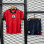 2026 Ensemble Enfant  England  Extérieur