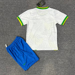 25/26 Ensemble Enfant  Brésil Spécial  bird white